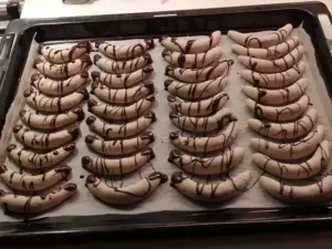 Vánoční kaštanové rohlíčky